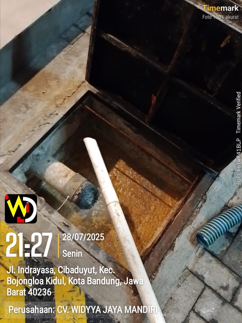 Sedot WC Kota Bandung Jawa Barat - Dokumentasi Proyek 11